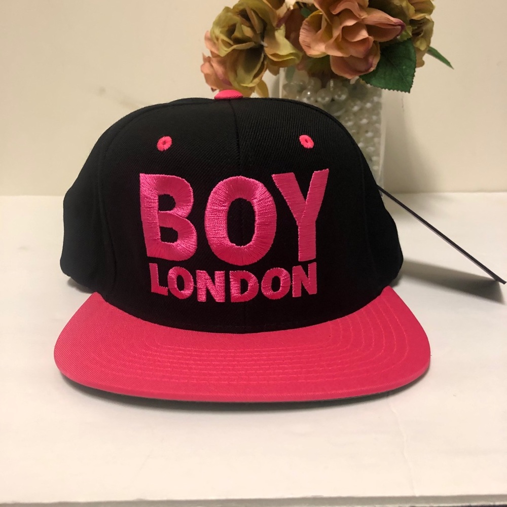 NWT Original vintage Boy London hat